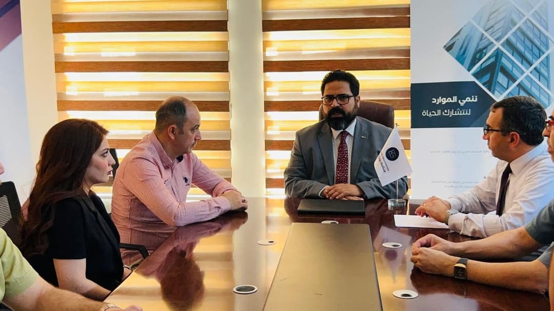 The Visit of the Capable Owners Organization to the East gate Organization